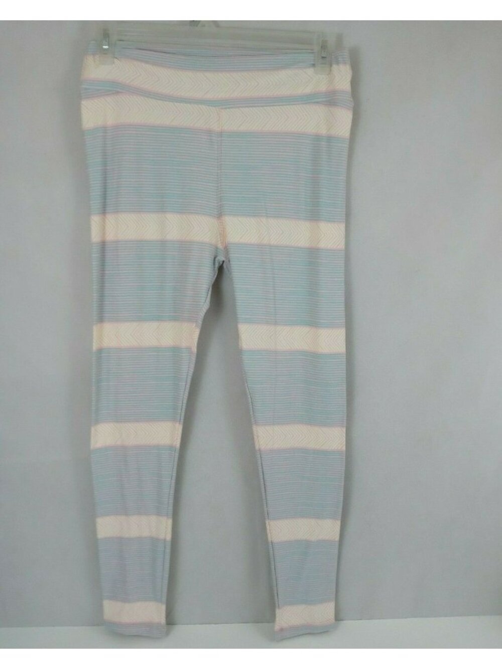 New LuLaRoe Tall & Curvy Leggings With Pink, Purple, & Yellow Pastel Stripes